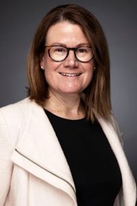 Ms Christine Petrie