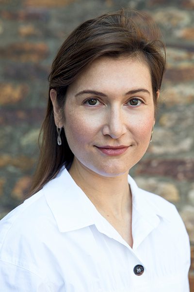Dr Andrea Henden