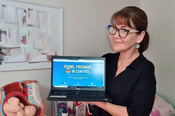 Clinical Nurse Midwife Debbi Sutherland promotes the Young. Pregnant. In Control. website.