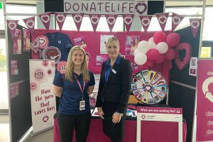 Karlene Willcocks with Donation Specialist Nurse, Emma Graham