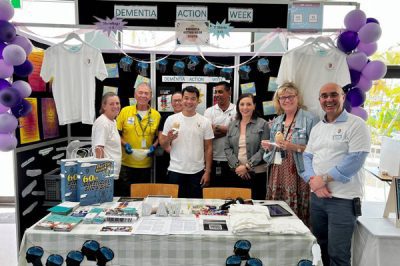 The Internal Medicine team celebrating Dementia Action Week.